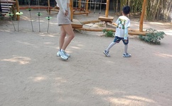 上体育课课用跳D的感觉